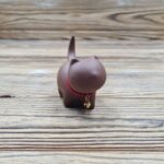 Фигурка кот в красном ошейнике — изображение 3